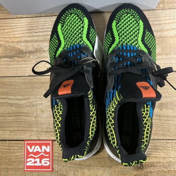 NEW Adidas Men\'s UltraBoost 5.0 DNA Black Green Running Shoes GX4103 main image 4